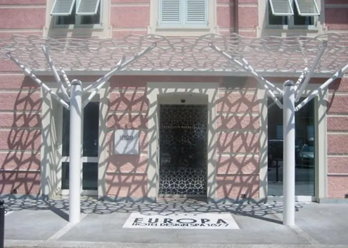 Europa Design 1877 Szálloda 4*